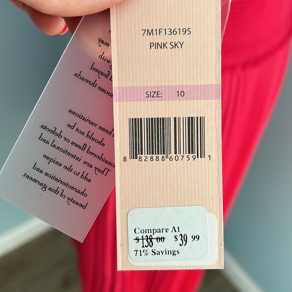 Beautiful pleated pink dress! Size 10. New with tags. - Picture 8 of 9